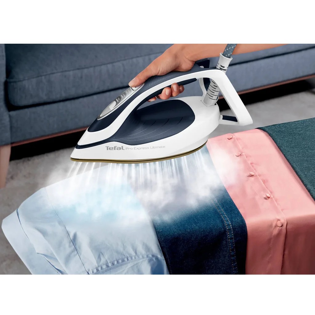 اتو مخزن دار تفال مدل GV 9720