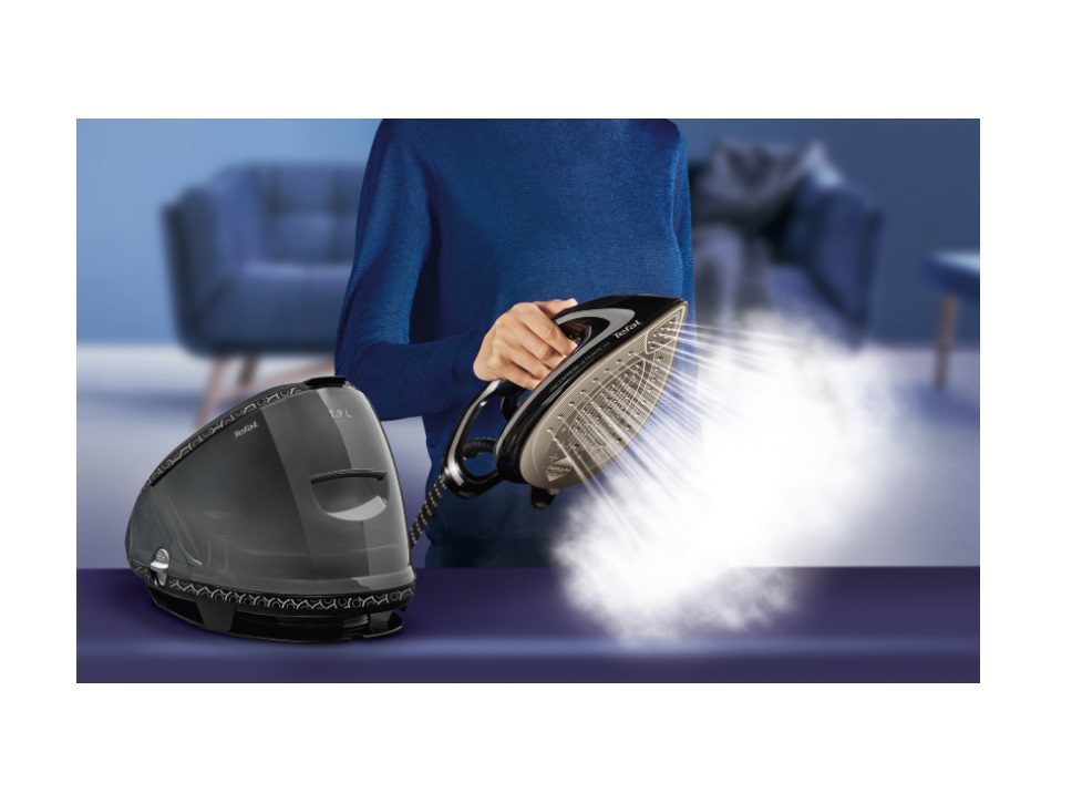 اتو مخزن دار تفال مدل GV 9612