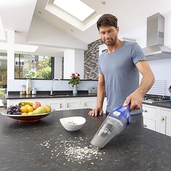 جارو شارژی بلک اند دکر مدل NVC115WA