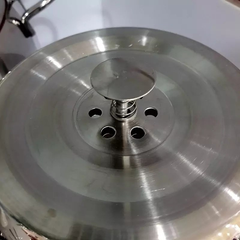 کتری و قوری استیل 7 لیتر تک خط برند نیچی